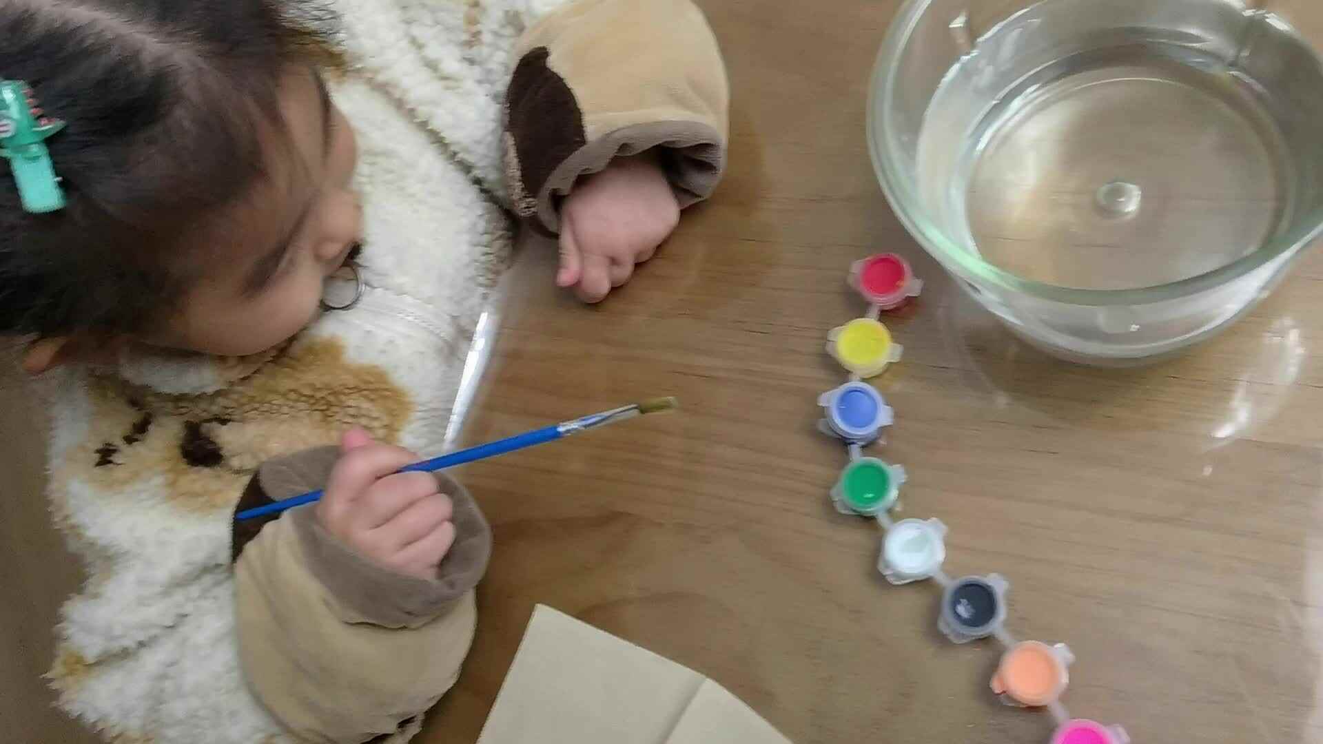 不湿的纸巾-科学活动.mp4