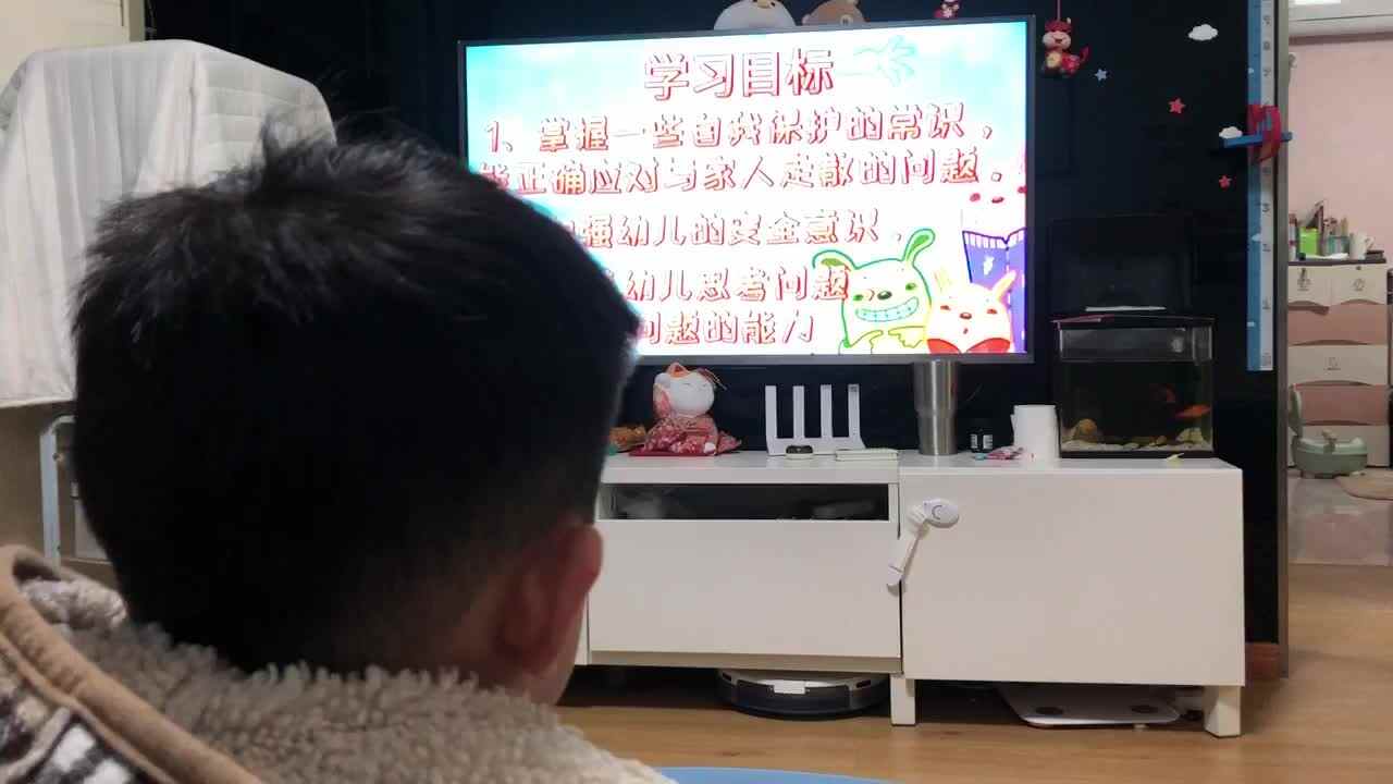 20230110中A班郭睿珩-和家人走散时.mp4