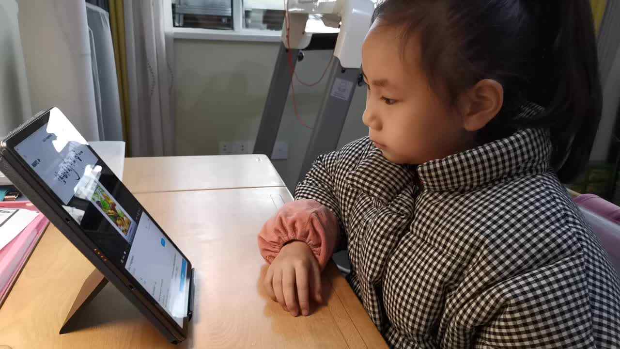 2023级B班徐瑾歆闯关练习20230112-13英语.mp4