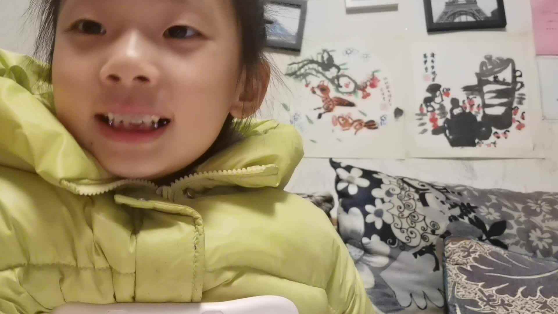 学前B班20230208易梦莹-假期难忘的事