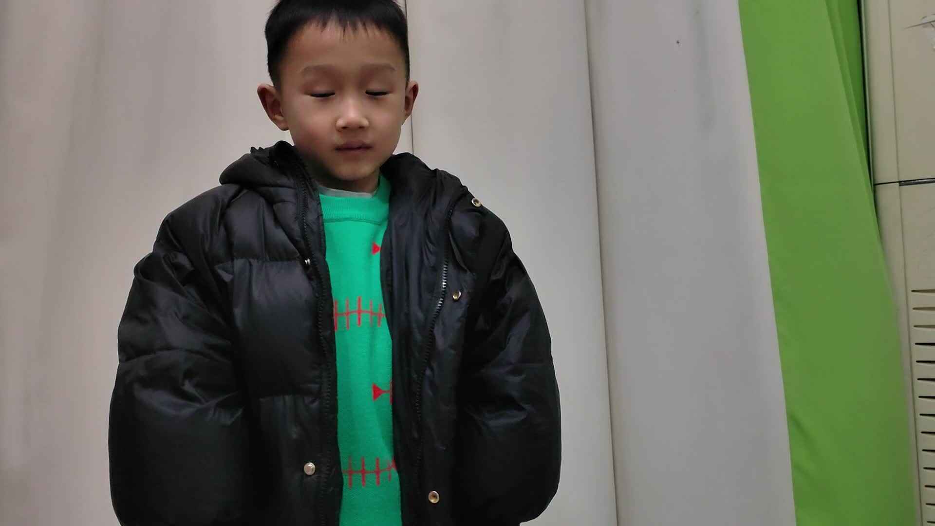 VID_20230221_190758.mp4