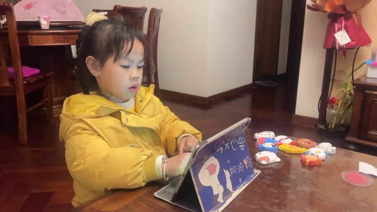 2023.2.22大B班窦语桐，小儿垂钓.MOV