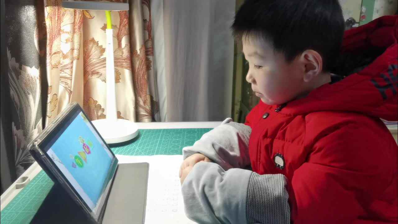 学习视频《午睡起床》+控笔练习11