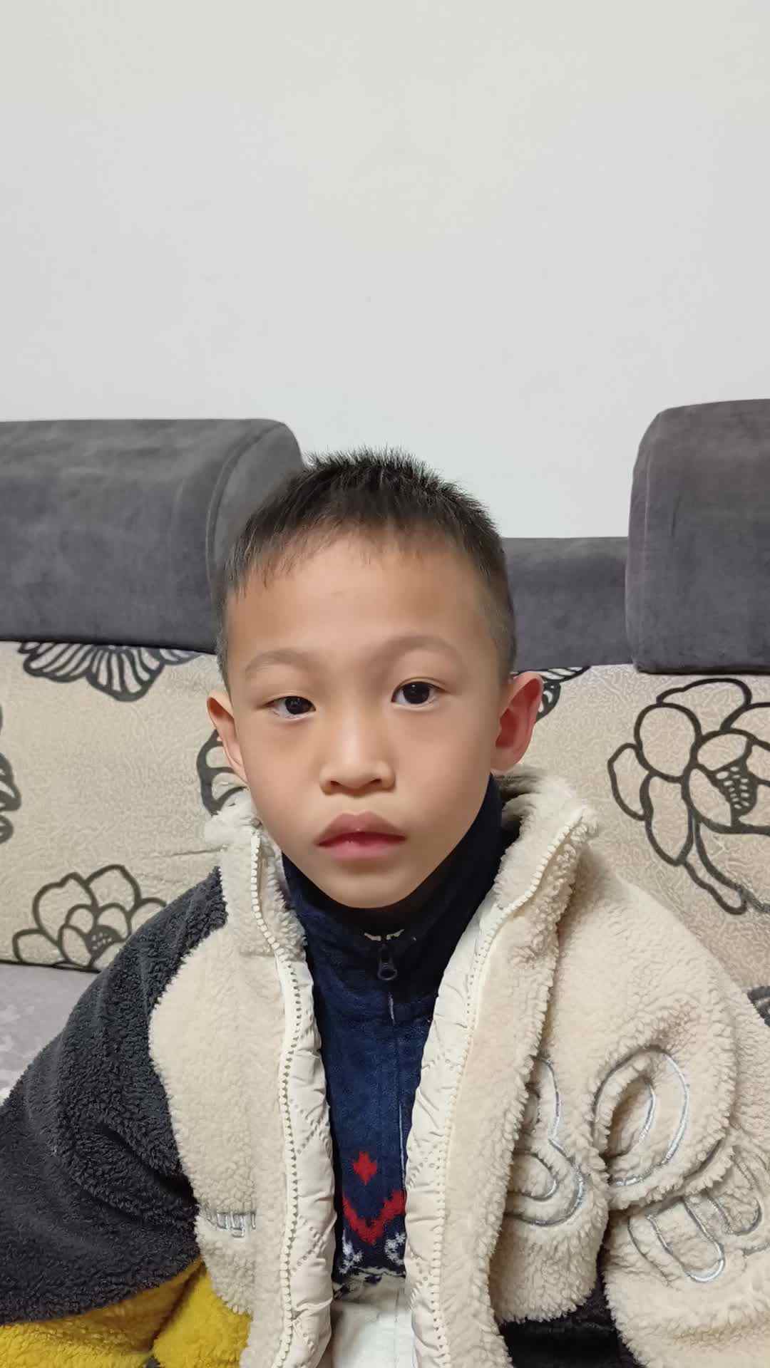 2023级学前B班张梓乐20230208闯关练习，假期难忘的一天