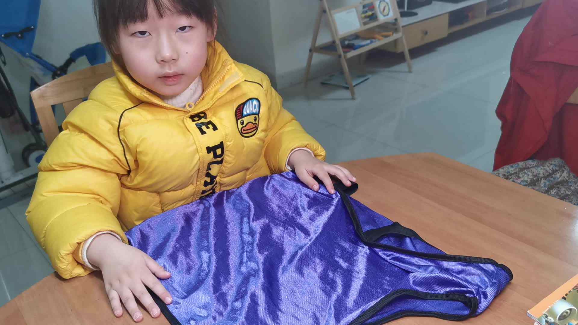 ⁣2023级B班20220213杜岳宁闯关练习-穿脱对抗服.mp4
