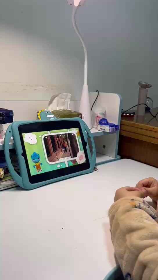 2月8日昌奕乐观看《好好走路》