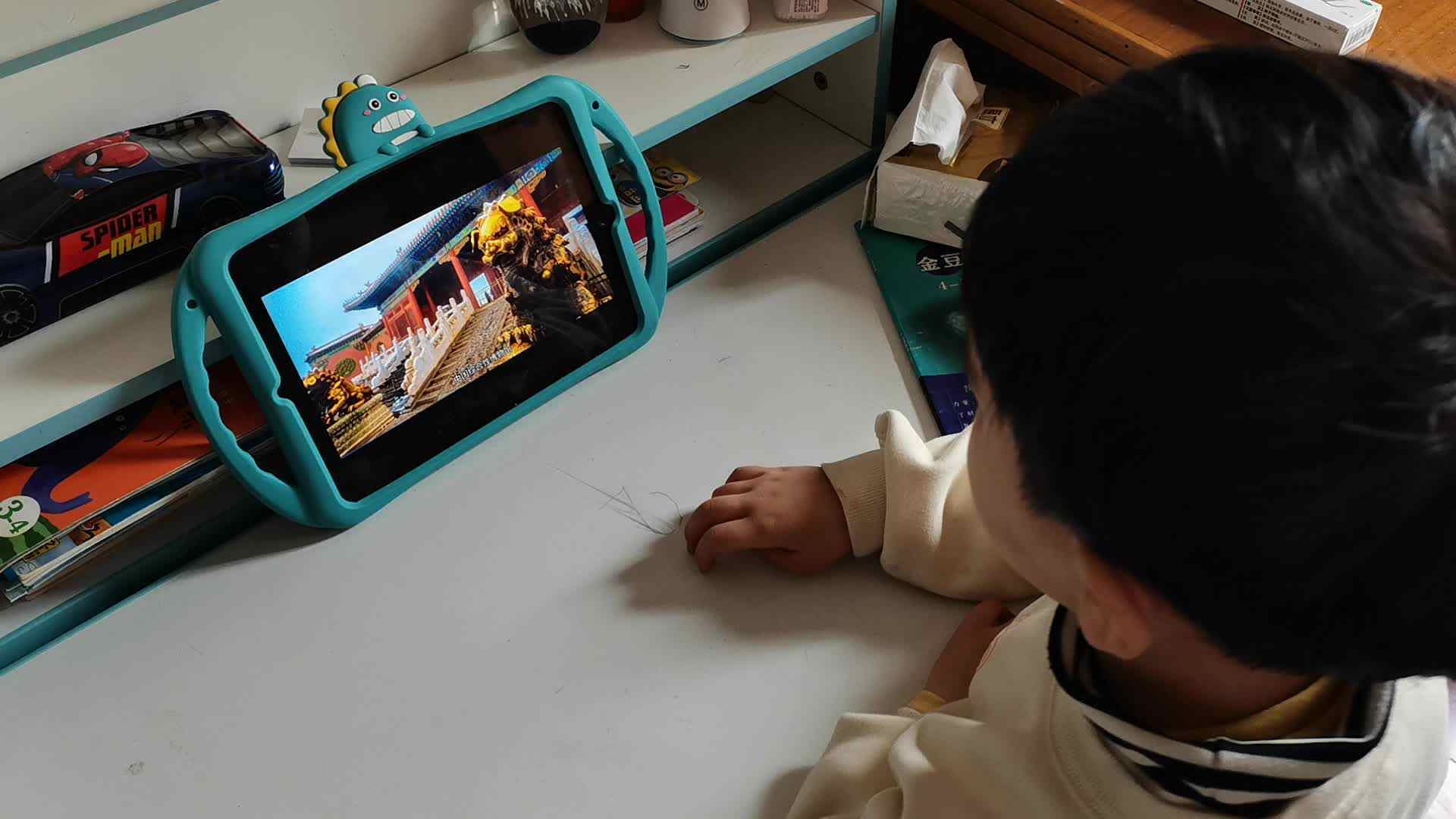 ⁣3月5日昌奕乐观看《故宫博物馆》