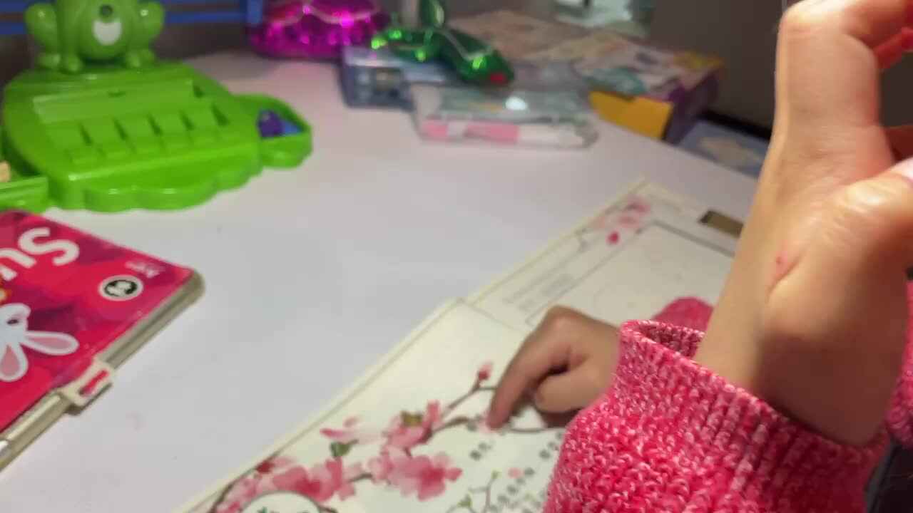 3.8屠钰婷指读古诗《春风》.MOV