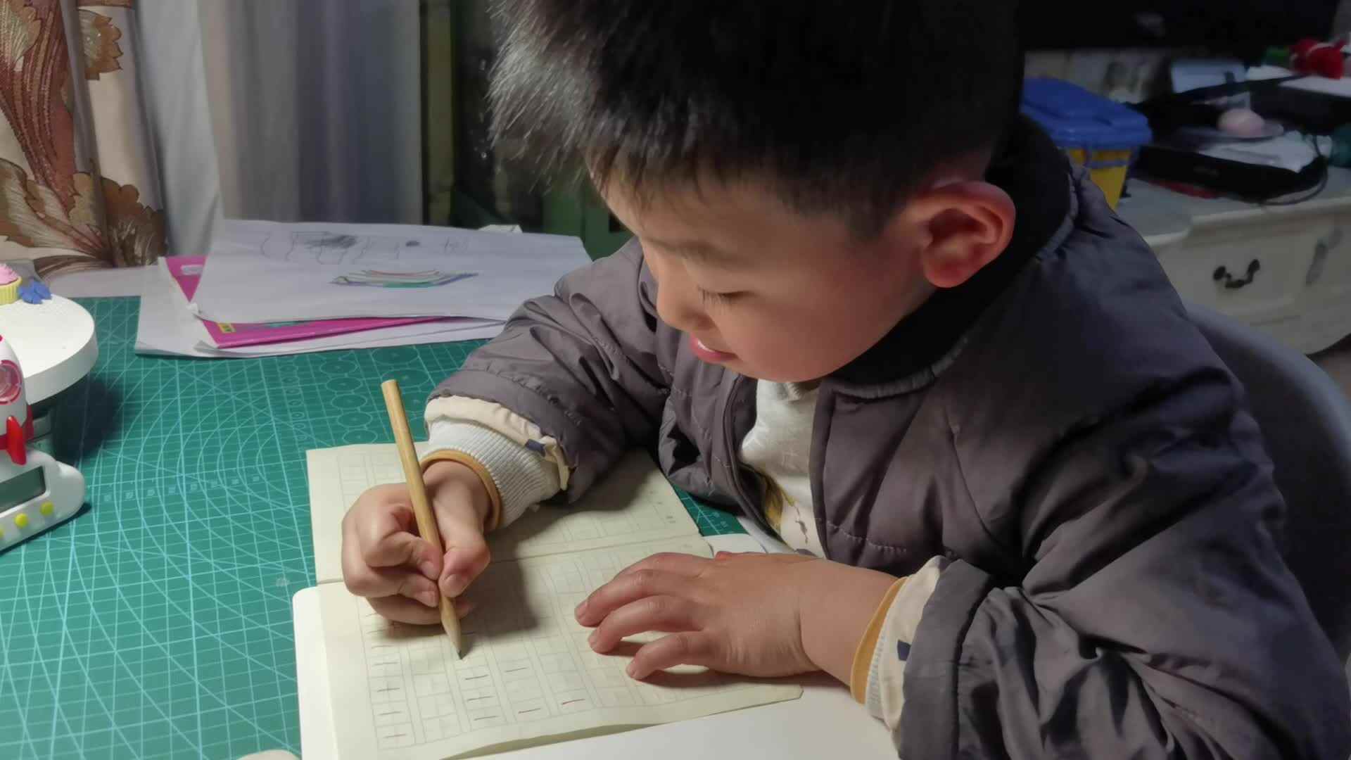 练习笔画 |.mp4