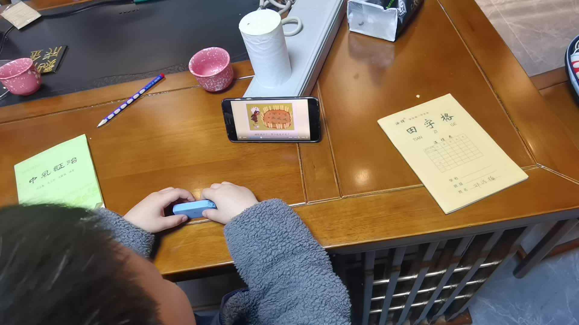熊小弟的栅栏