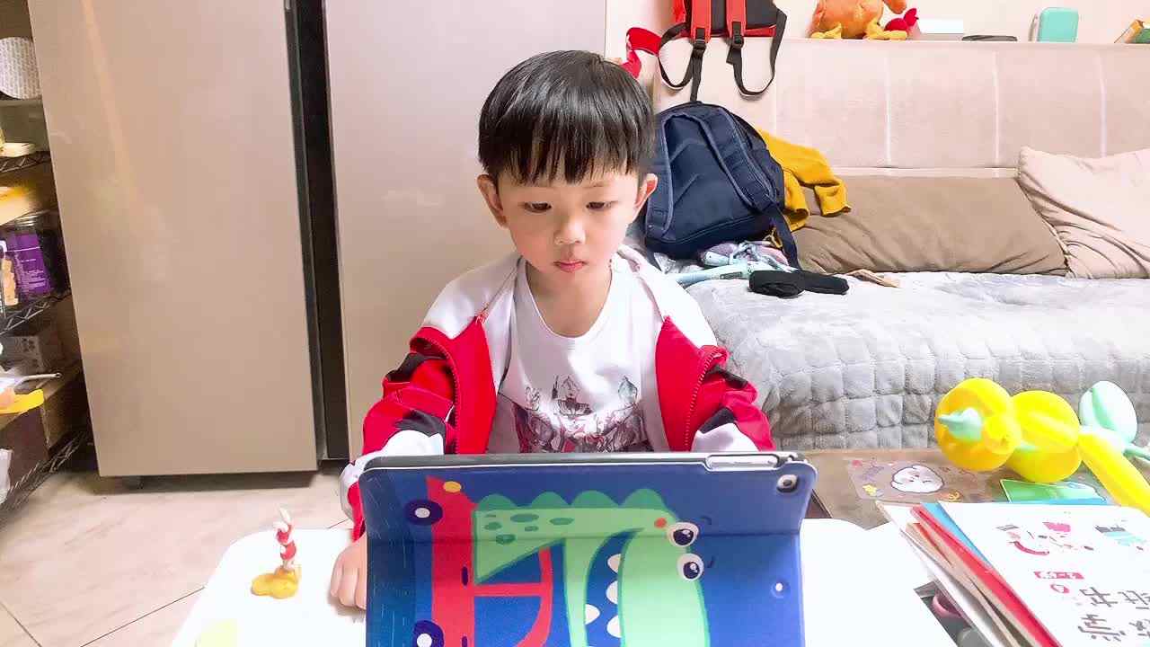 2023.3.11观看《黄果树瀑布》.MOV