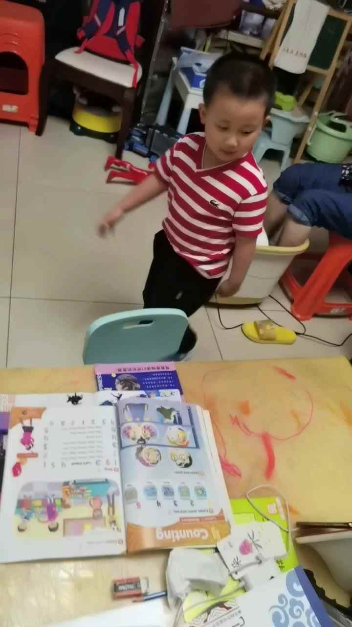 wx_camera_1681647037667.mp4