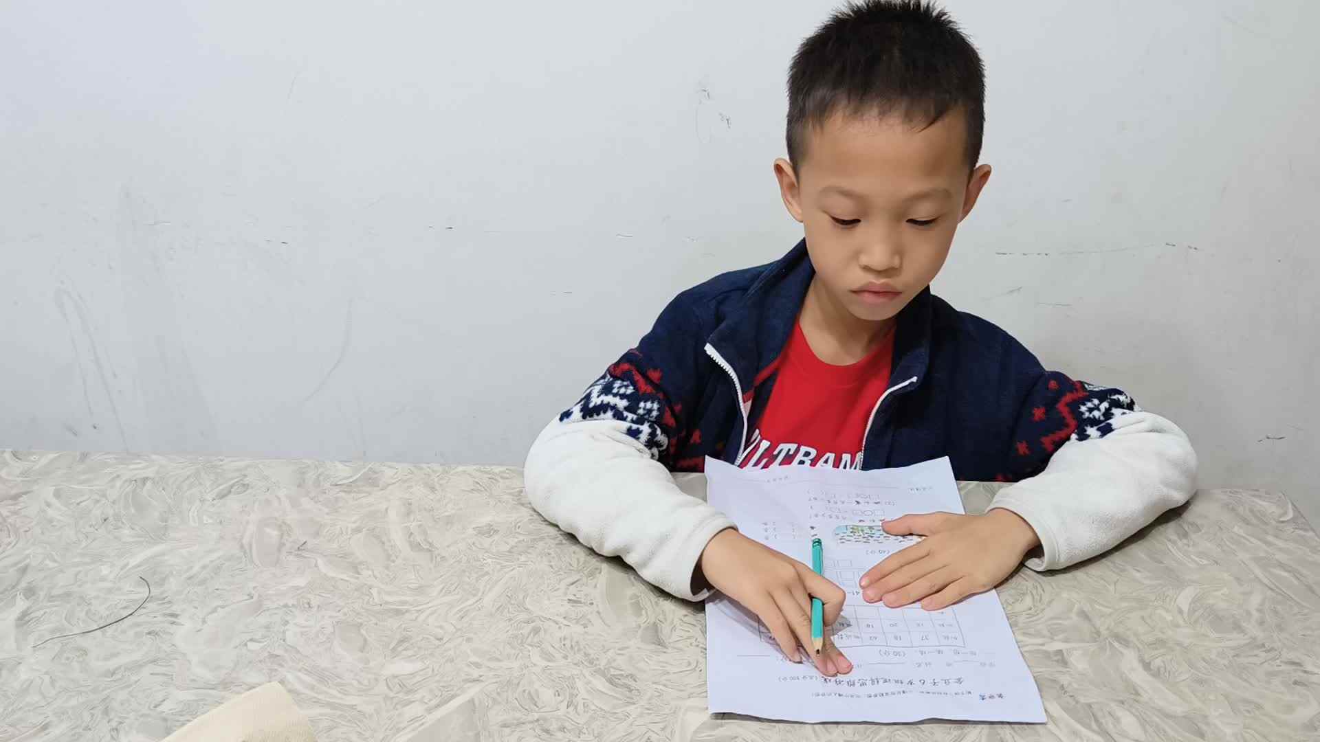 2023级学前B班张梓乐20230404闯关练习，完成逻辑思维游子戏单