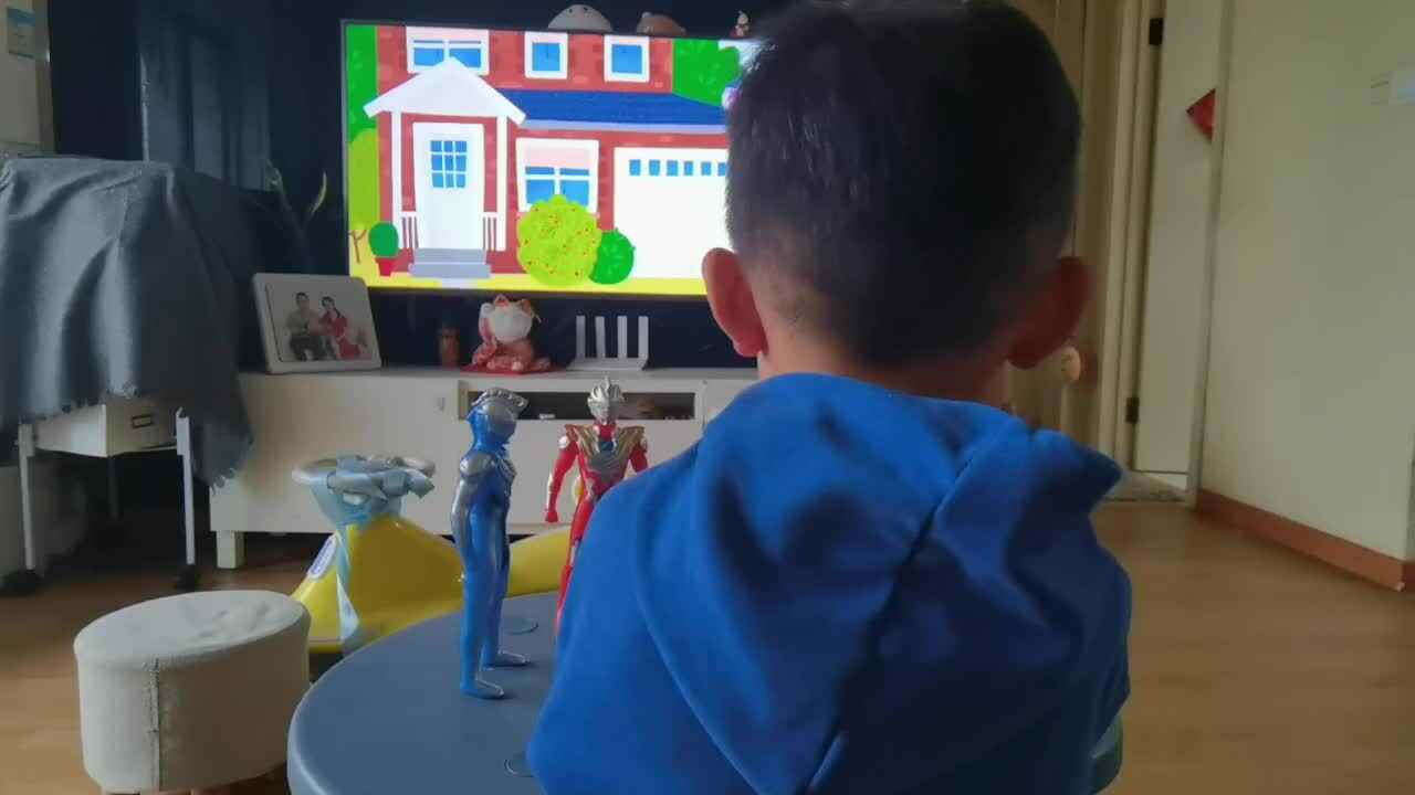 20230422中A班郭睿珩-finger family.mp4