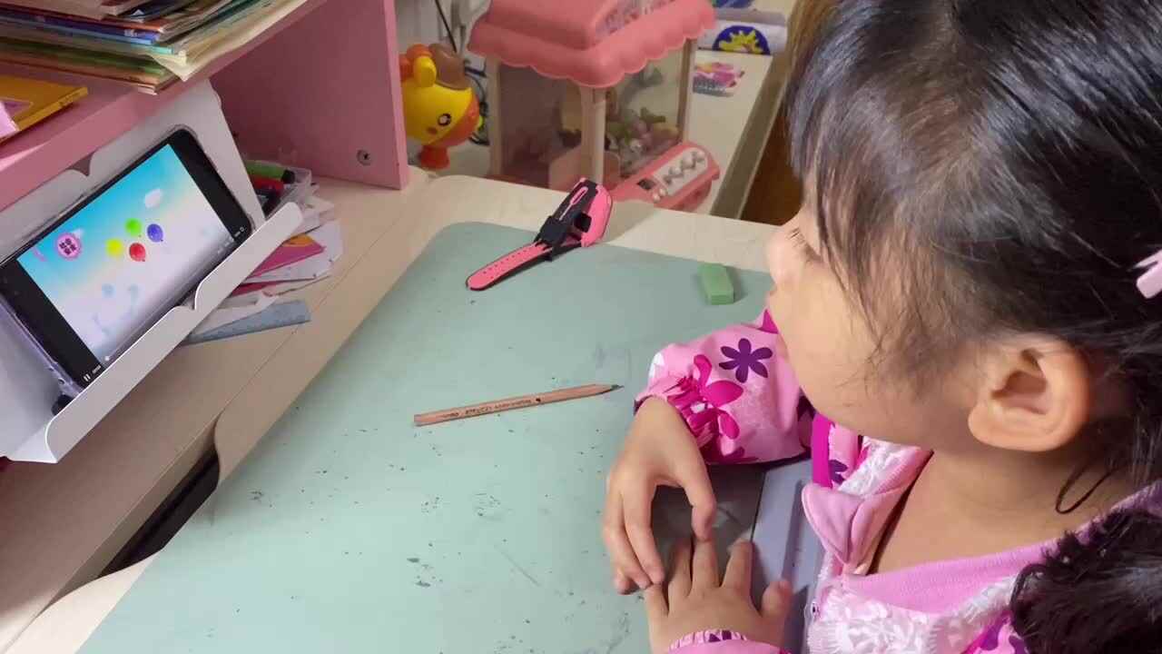 2023.4.6《在游乐场》.MOV