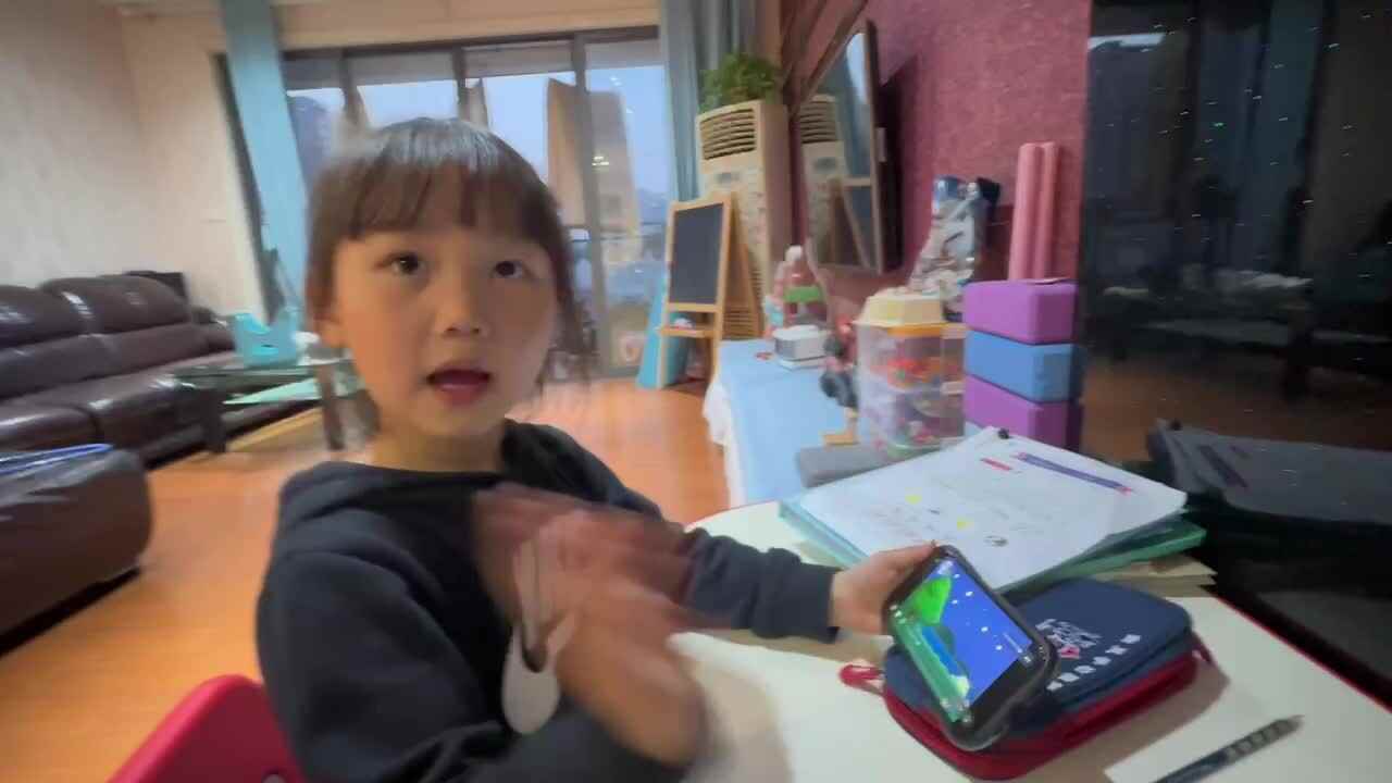 2023级实验2班段舒婷20230410闯关练习.MOV