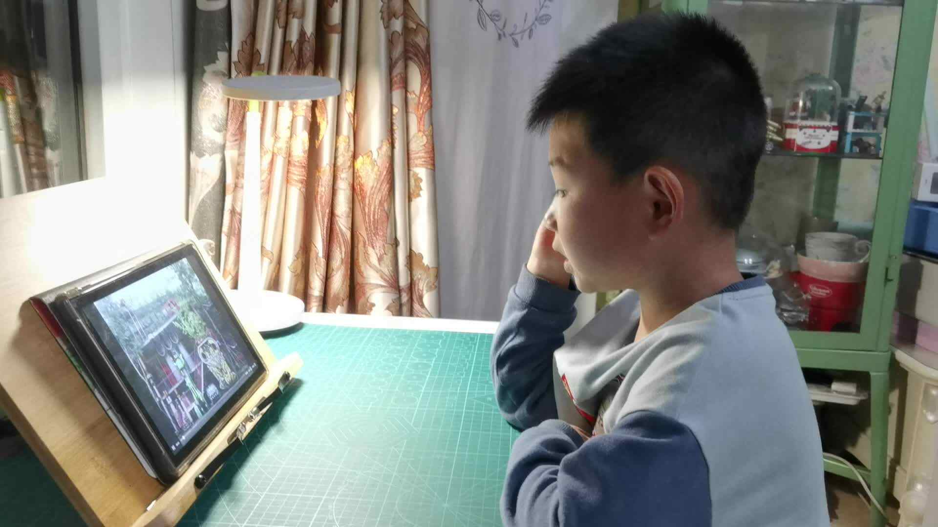 观看重庆工业博物馆.mp4