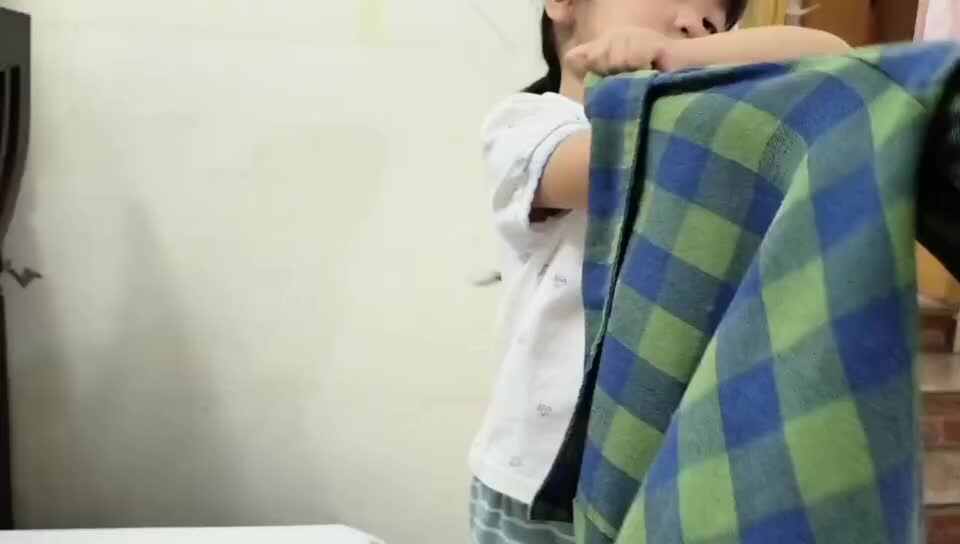 穿脱衣服