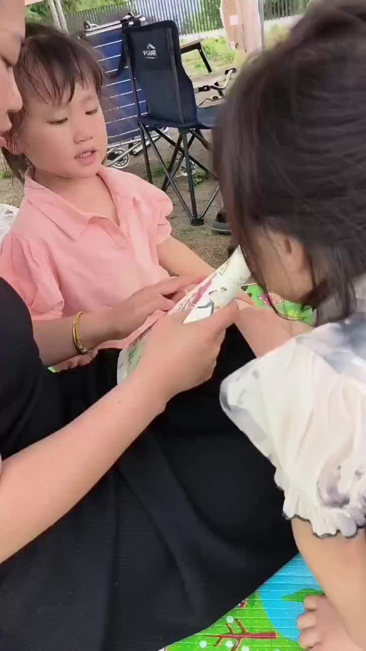 老鼠抬花轿