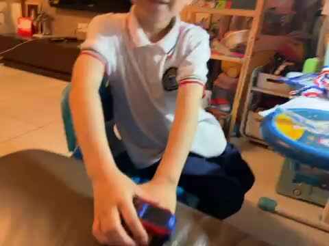 70507174571__3193FB31-487F-4FCC-ABCF-1D110540018E.MOV