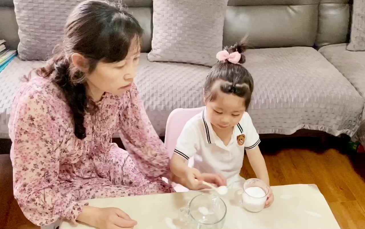 科学实验《会跳舞的盐》/练习洗手