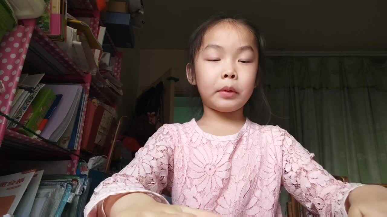 学B班王禹淇2023.05.18指读练习.mp4