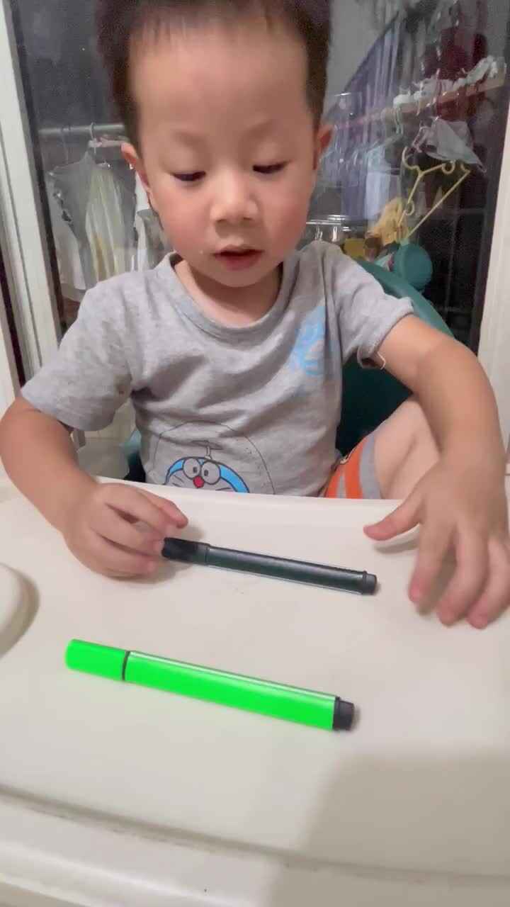 小A班 钟昊彦 事物的前后.MOV