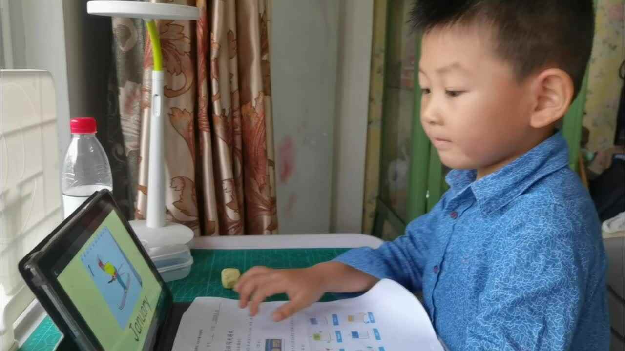 跟读 Months朗读示范.mp4