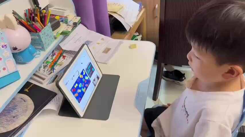 2023级学B班邱潇然20230614鲨鱼英语