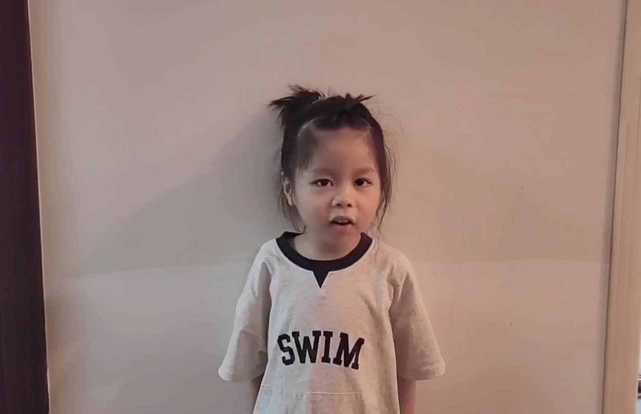 《风》/坐位体前屈/水杯和书放进书包