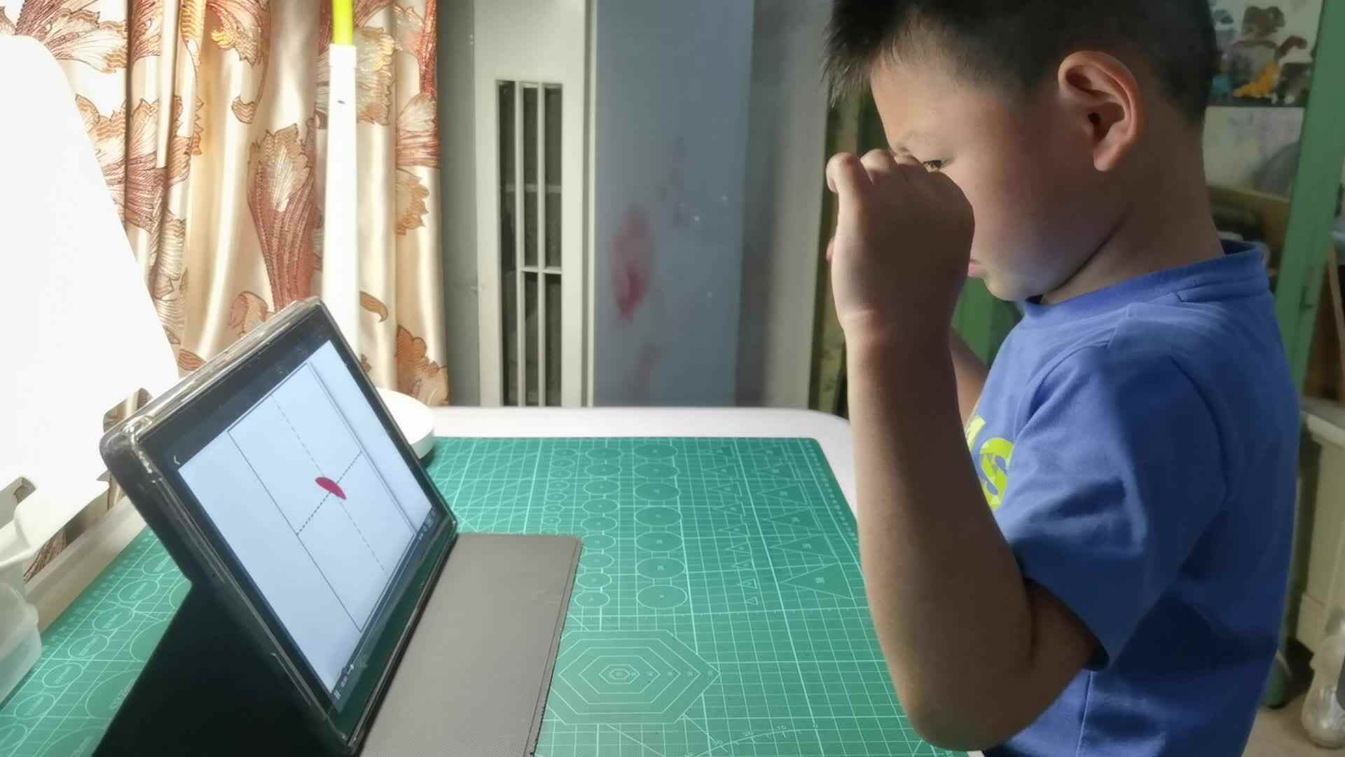 看视频《汉字笔画名称歌》.mp4