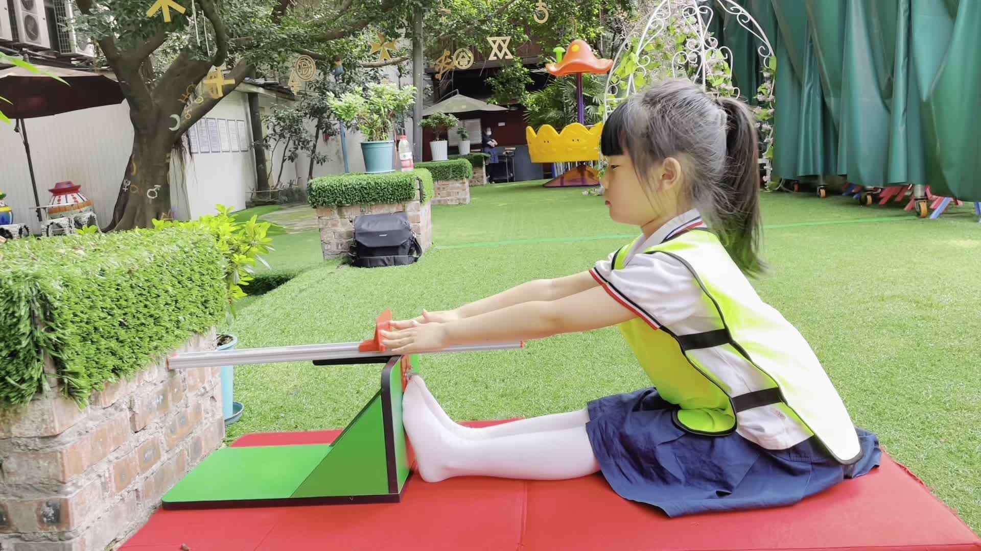 ⁣金豆子体能测试——2023届实验2班刘瑾恩