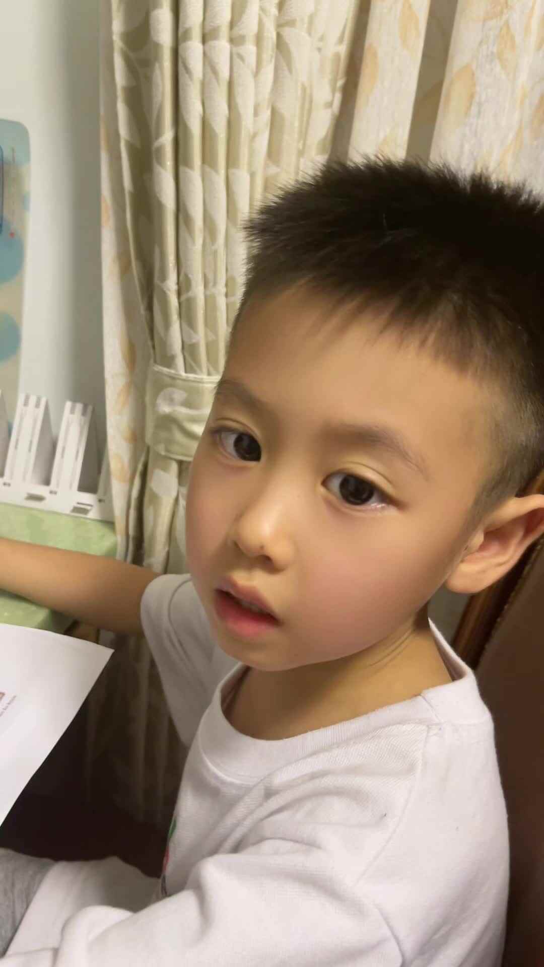 ⁣⁣2023级B班20230609吴艺轩闯关练习-鲨鱼英语.mov