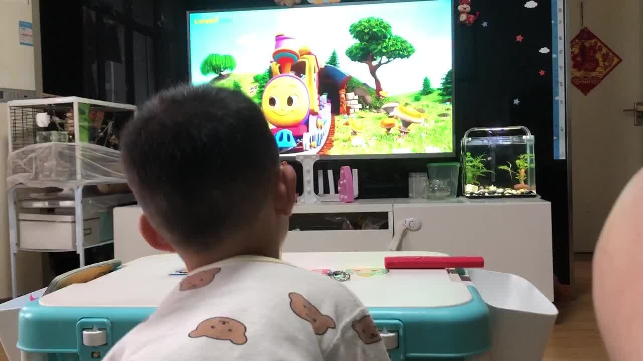 20230603中A班郭睿珩-数字小火车-上.mp4