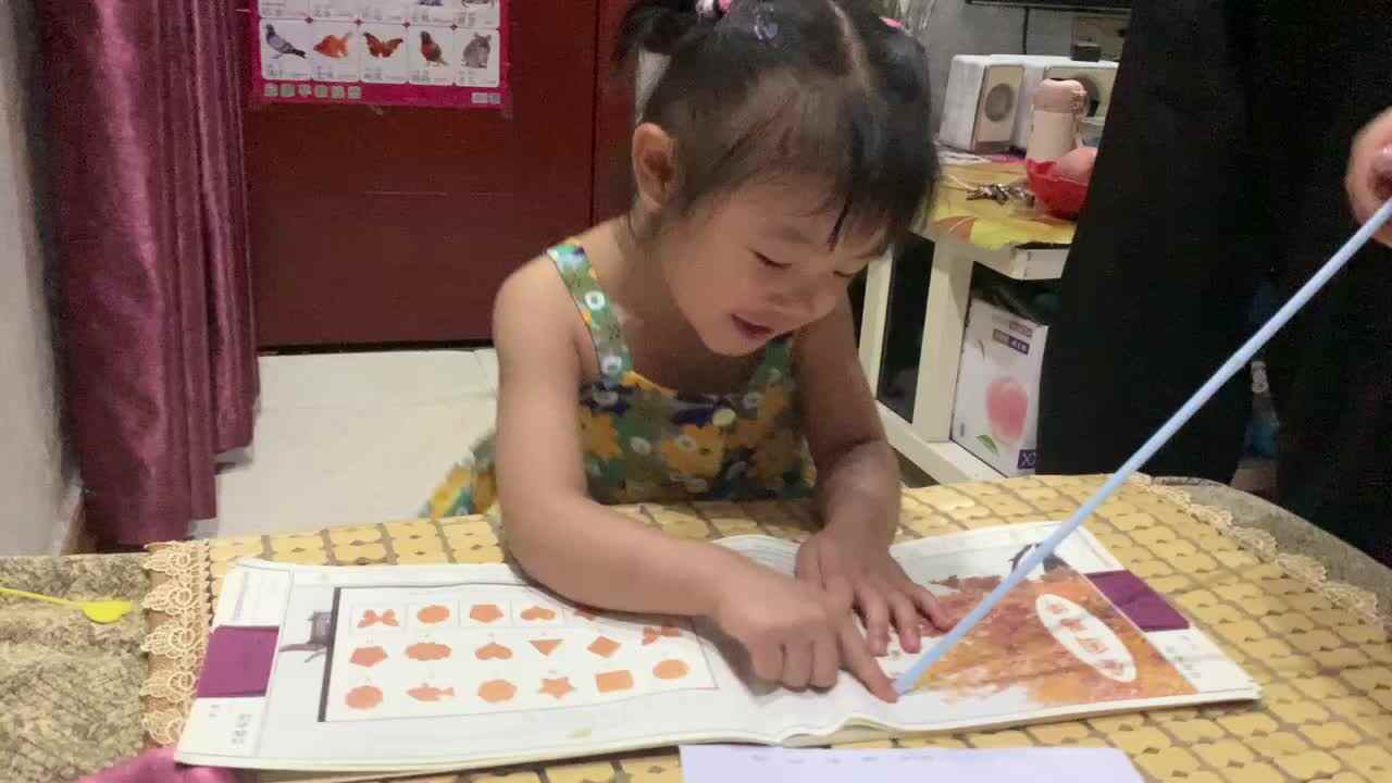 跟妈妈一起朗读秋思