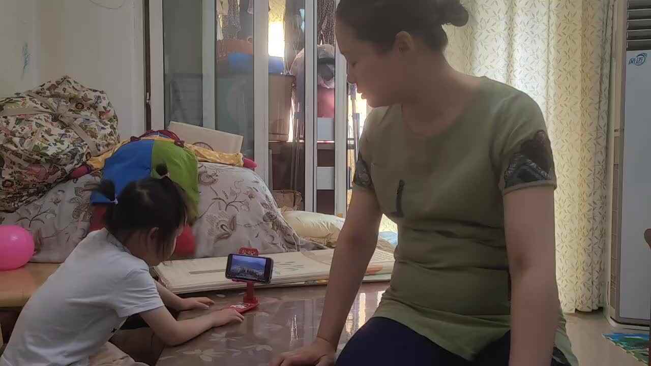 观看视频《大理崇圣寺三塔》