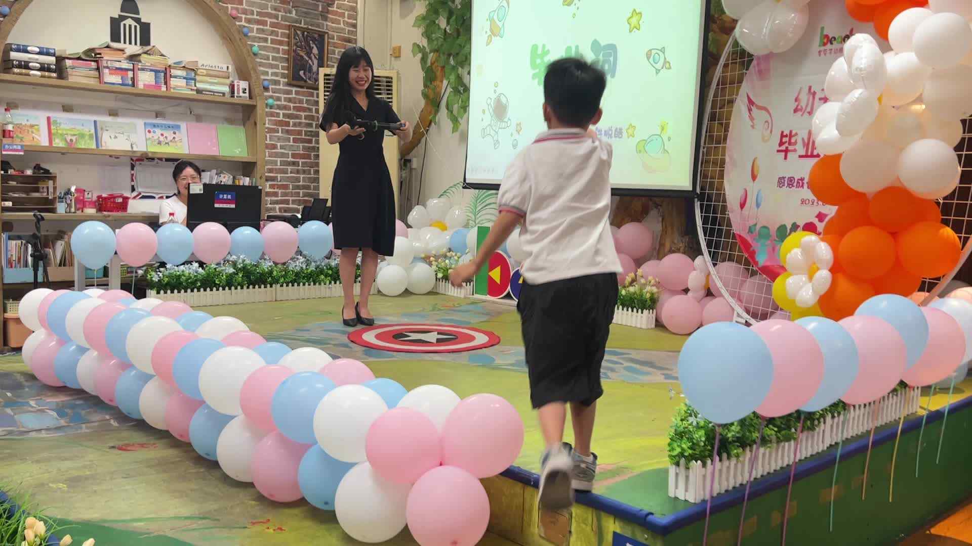 金色童年毕业演讲——2023届实验2班洪悦皓.MOV