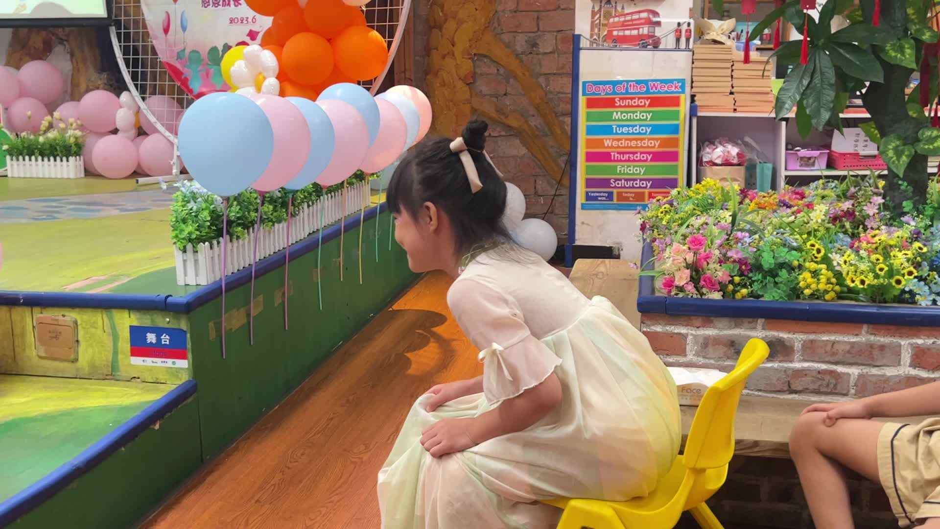 金色童年毕业演讲——2023届实验2班唐小言