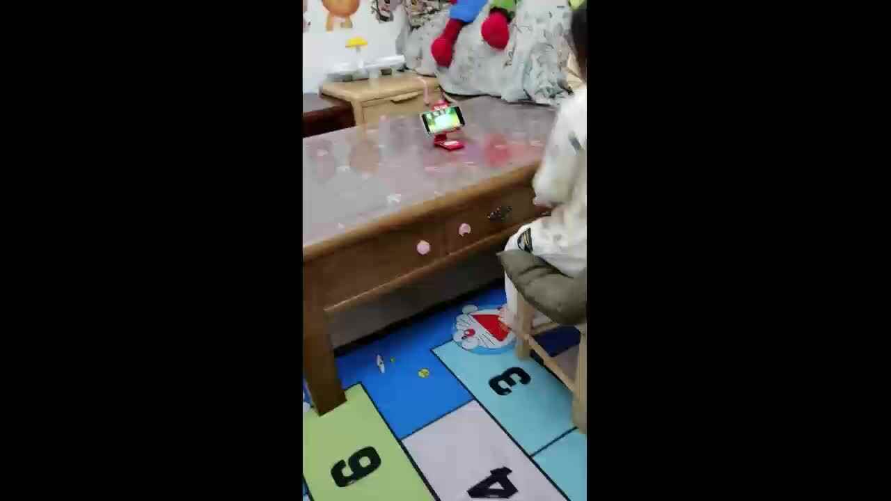 观看绘本：从头到脚趾