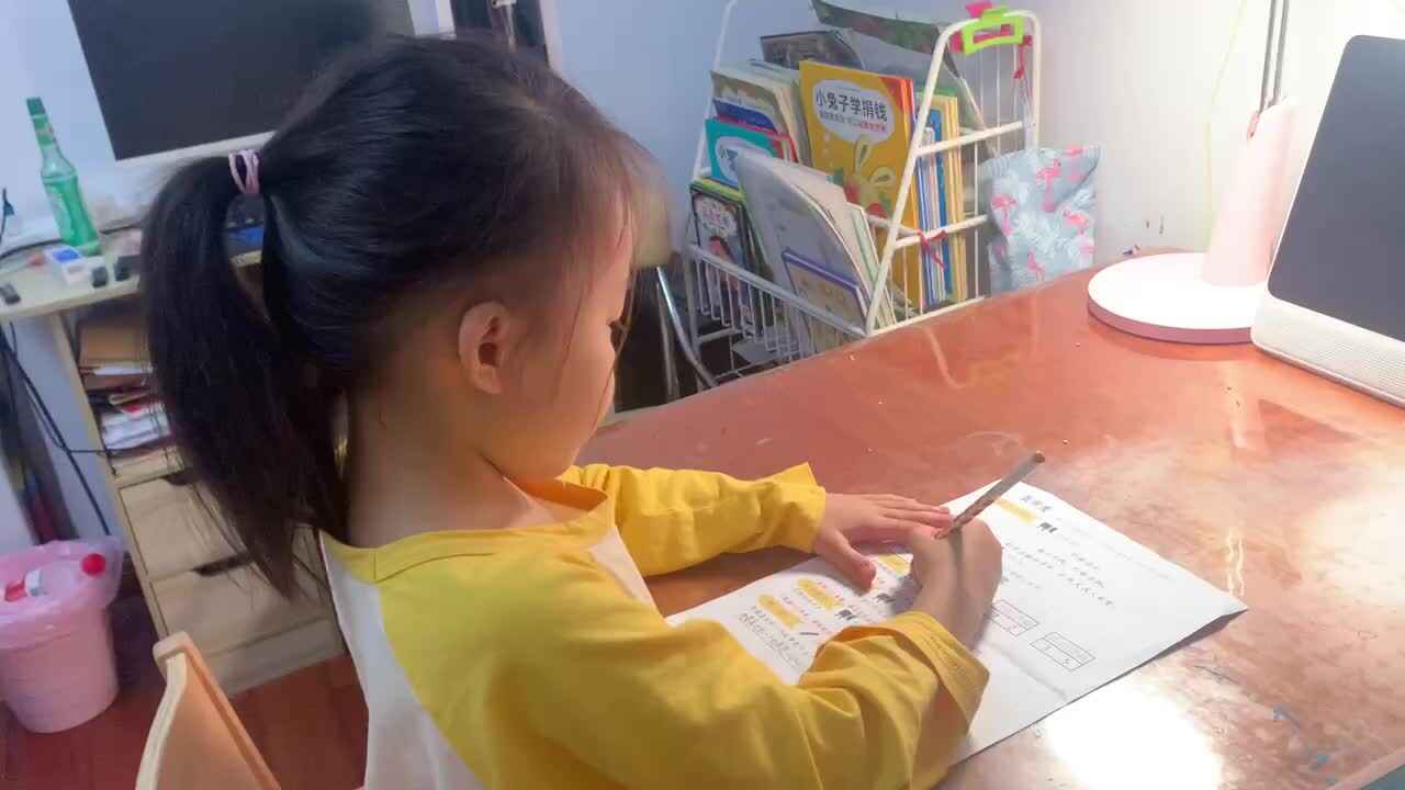 20230729陈彦兮闯关练习《看图画出正确的数并读出正确的数字》