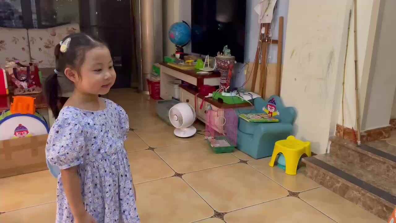 2023.9.5闯关练习-递接物品的礼仪