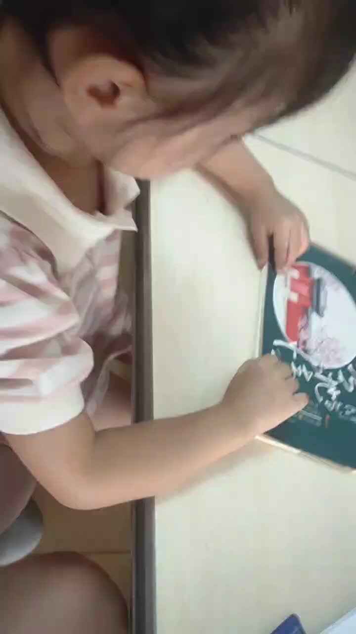 小小书包要注意