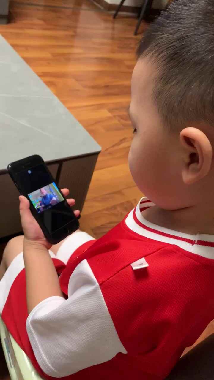 公车上的车轮