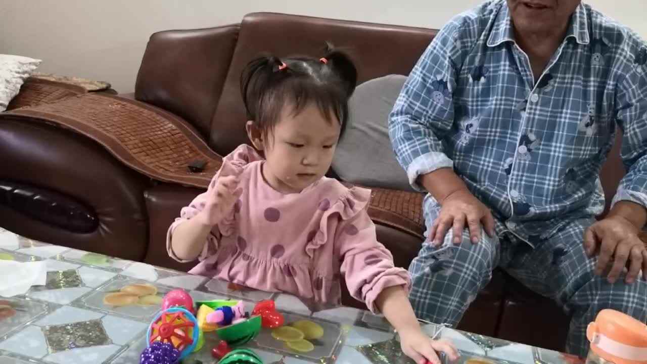 中A班李盈莹  按特征分类