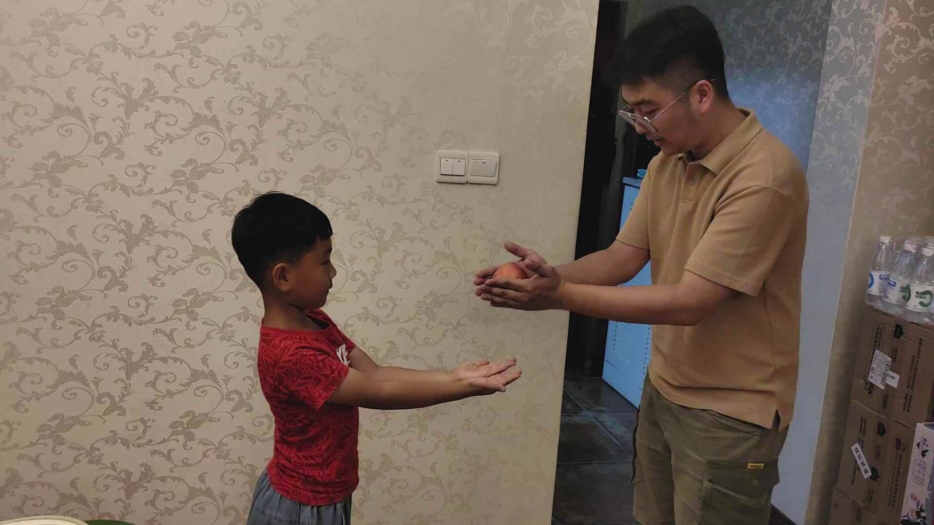 2023.9.4闯关练习 递接物品