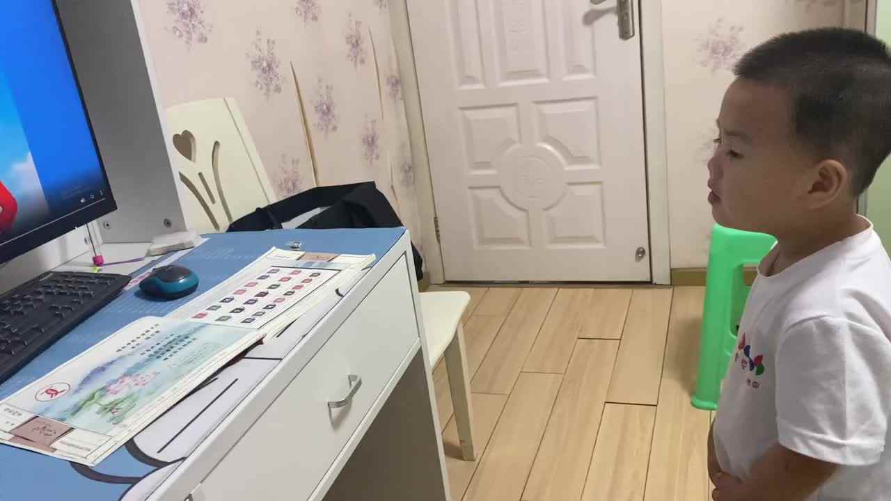 中B班吕子垚观看（晓出净慈寺送林子方）20230922.MOV