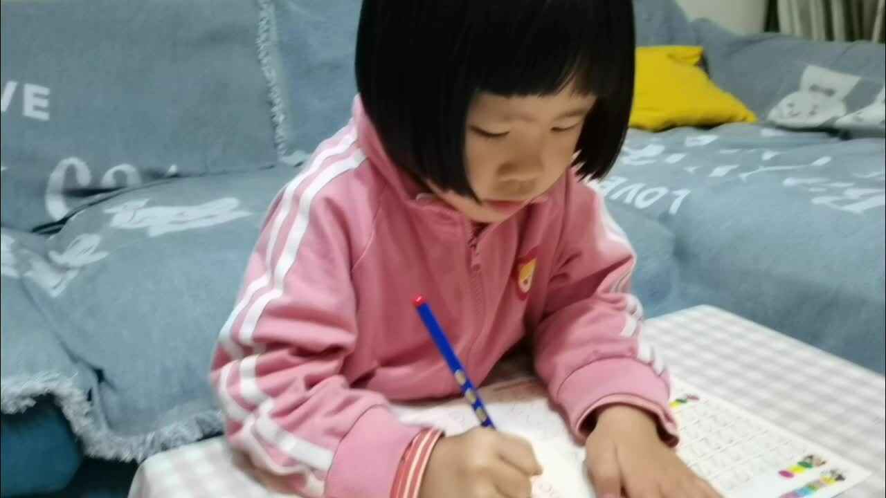 描一描数字＂3＂.mp4