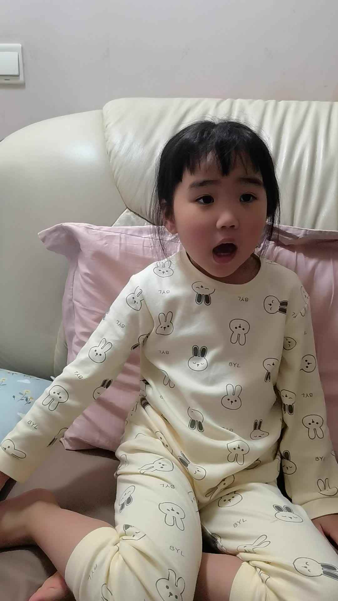 希希凑十儿歌VID_20231022_210924.mp4
