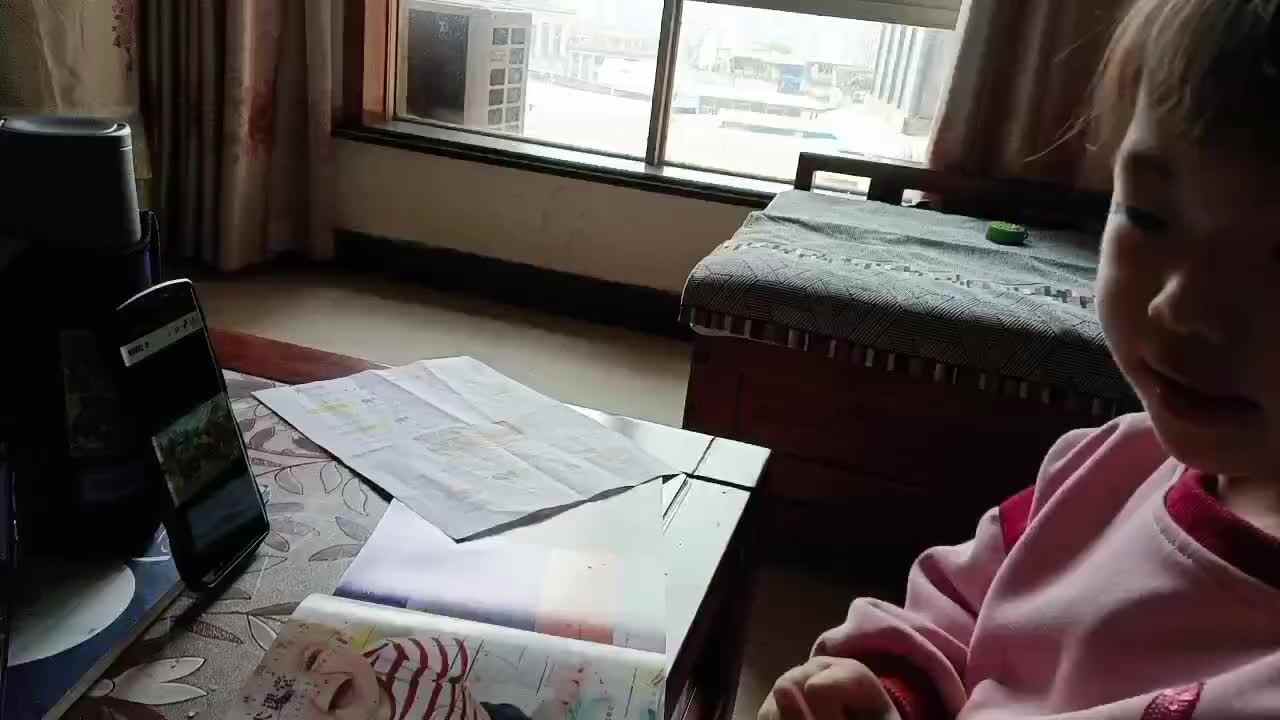中B班徐子伊跟唱英文儿歌《农场动物之歌》
