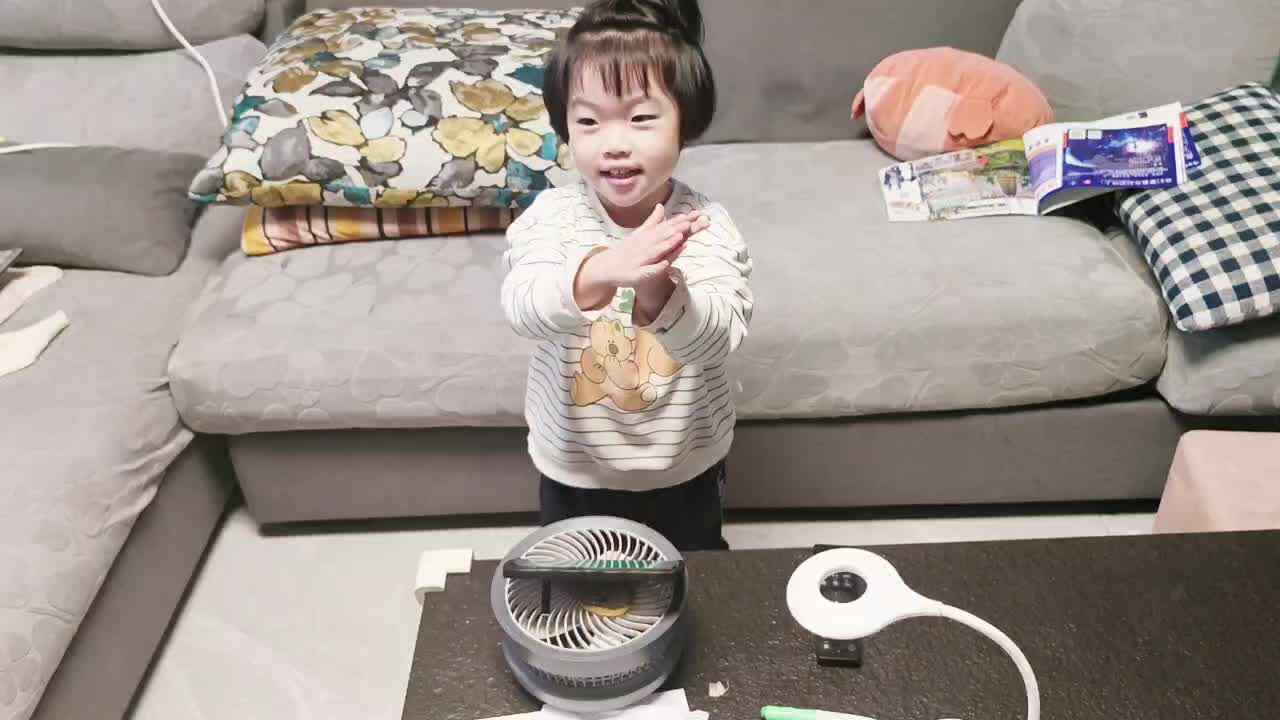 中B班徐子伊跟跳练习《小动物的舞会》